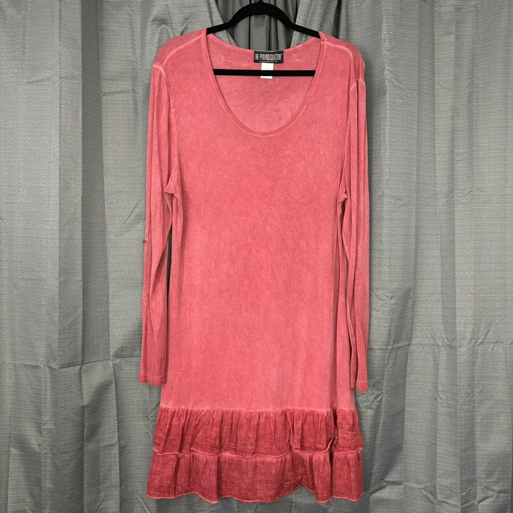 Pyramid Collection Tunic Top‎ Dress Womens M Pink Rayon Peplum Whimsical Dainty